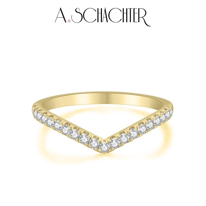 V-shaped pavé band （0.46ct. Round cut)